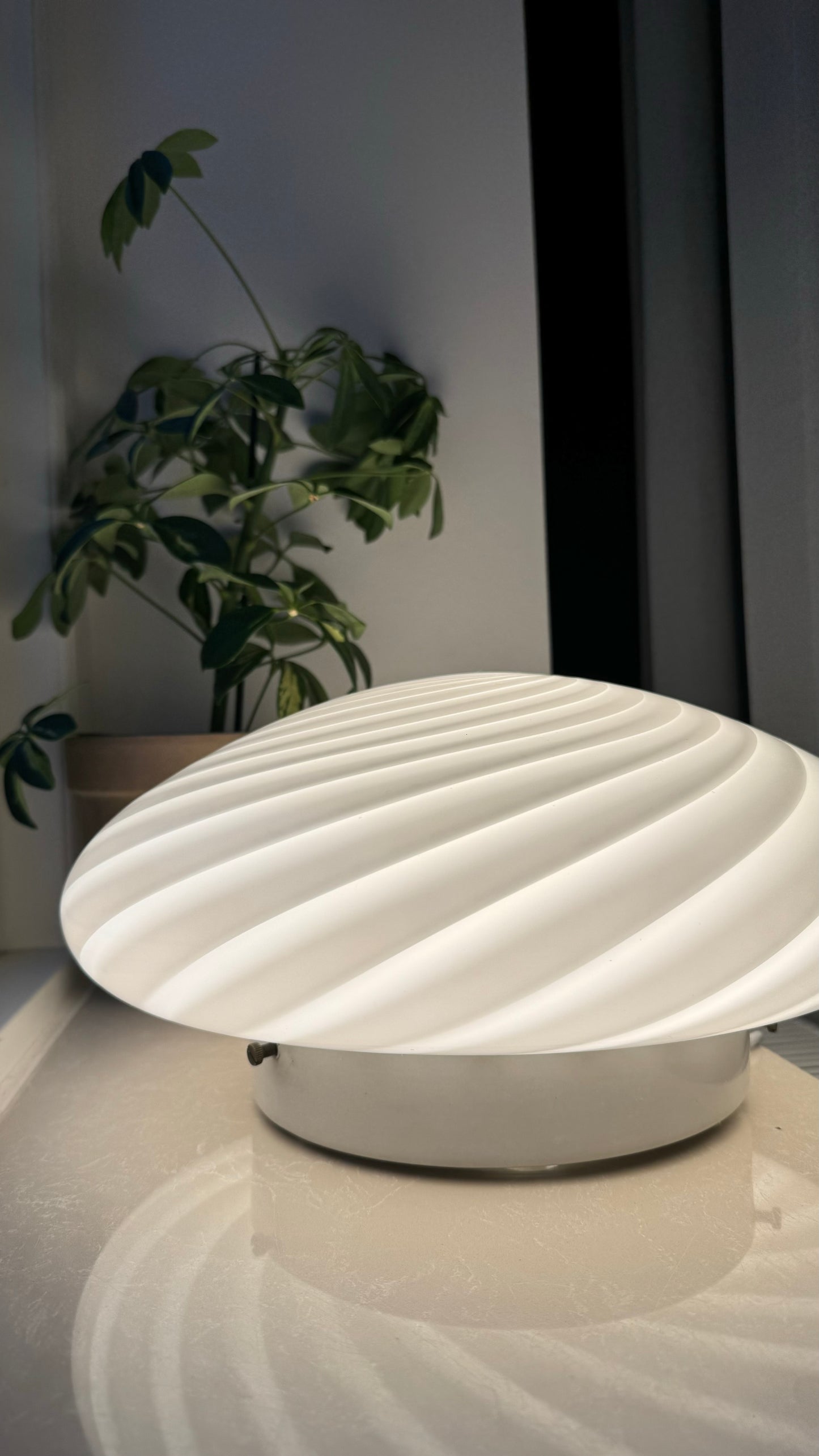 Murano plafond i klassisk hvid swirl, 35cm