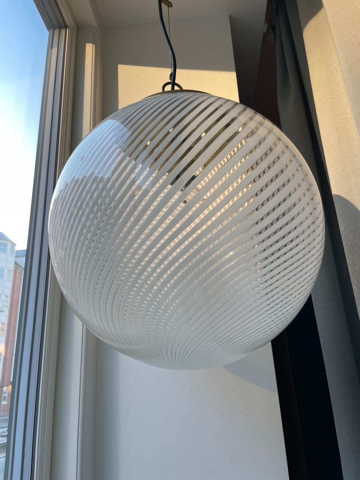 Murano pendel gennemsigtig i hvid swirl, 40 cm