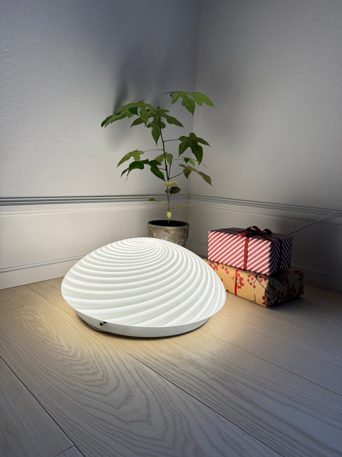 Murano plafond i klassisk hvid swirl, 40 cm