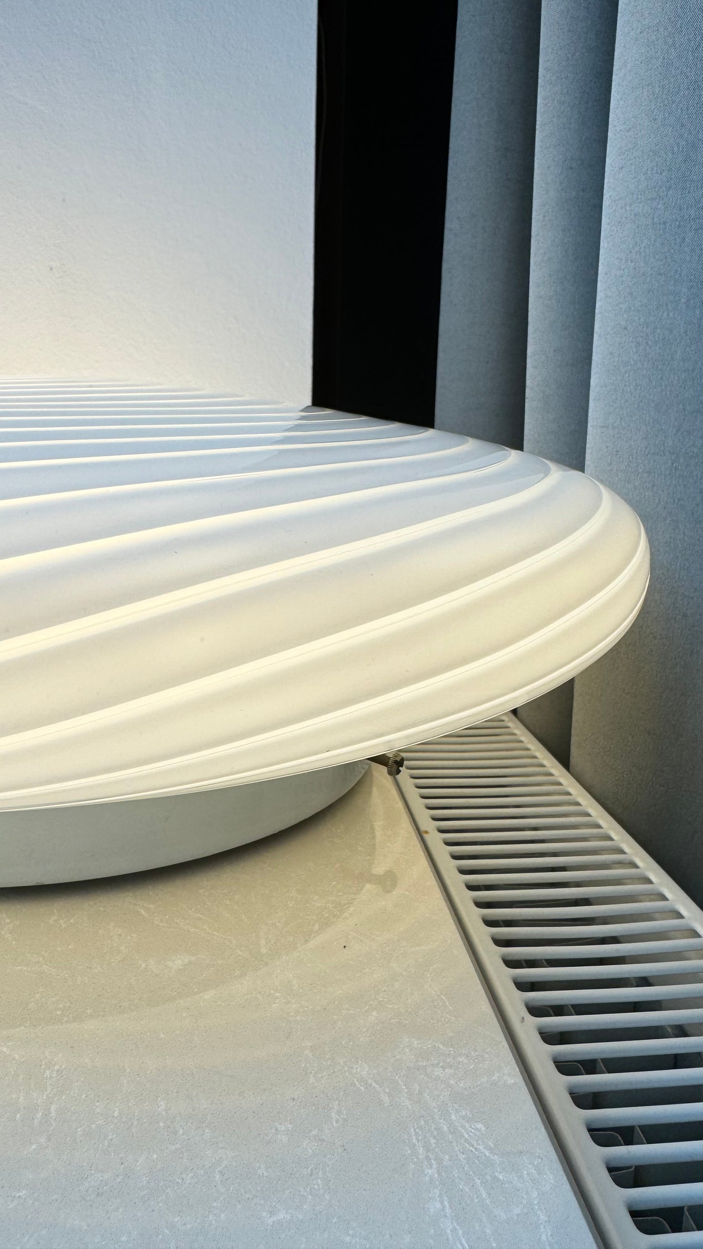 Murano plafond i klassisk hvid swirl, 45cm