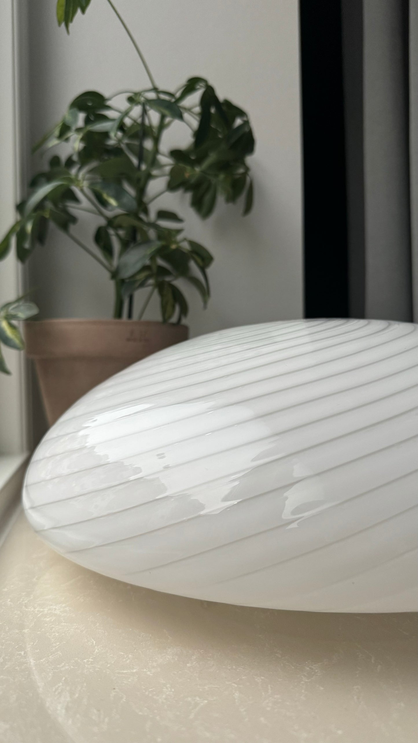 Murano plafond i klassisk hvid swirl, 38cm