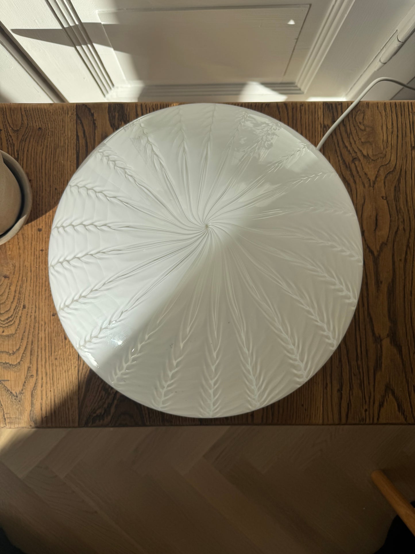 Hvid vintage Murano plafond lampe m. peacock swirl, 37 cm