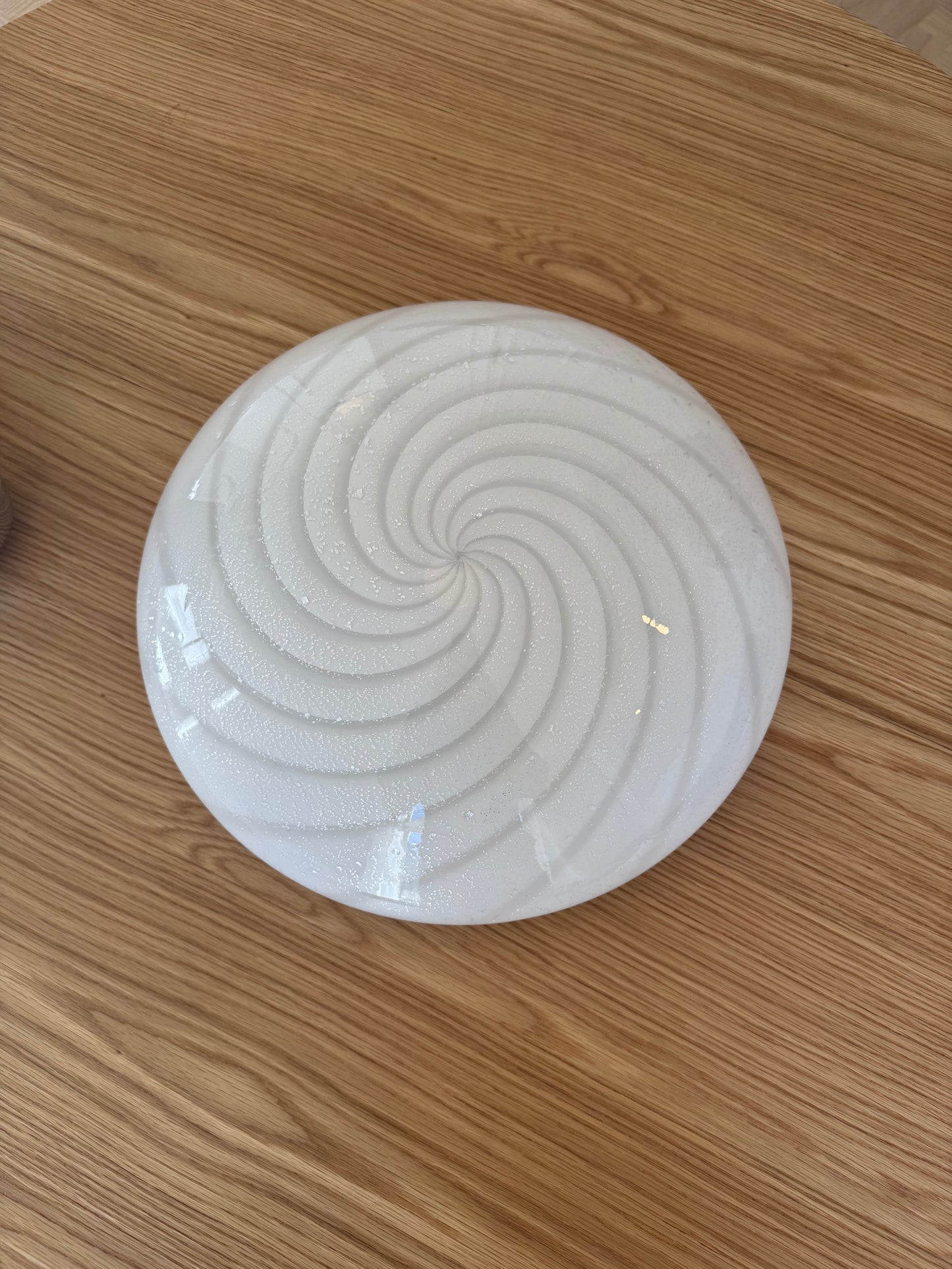 Hvid vintage plafond m. sølvstøv, 37 cm