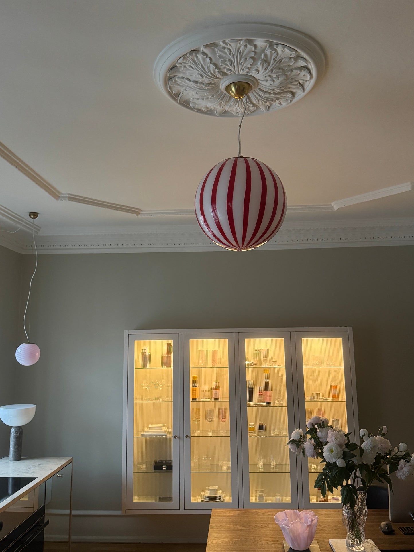 Murano candy pendel rød/hvid swrl, 40 cm (på forespørgsel)