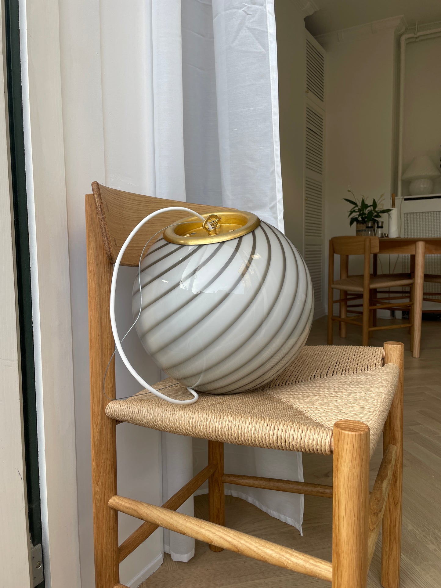 Murano pendel lampe i grå og hvid swirl, 30 cm (På forespørgsel)
