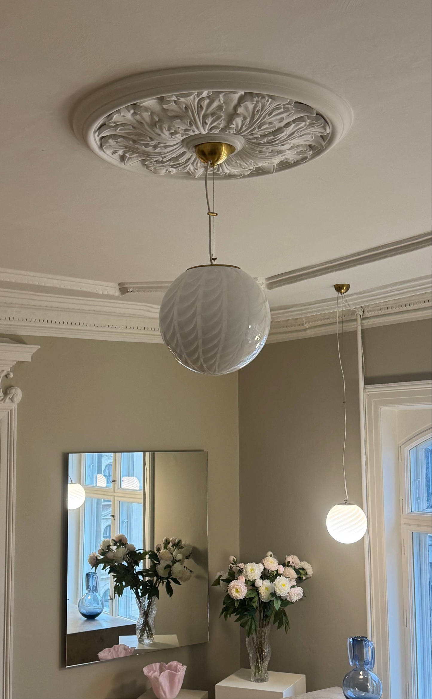 Hvid Murano peacock loftlampe, 30 cm