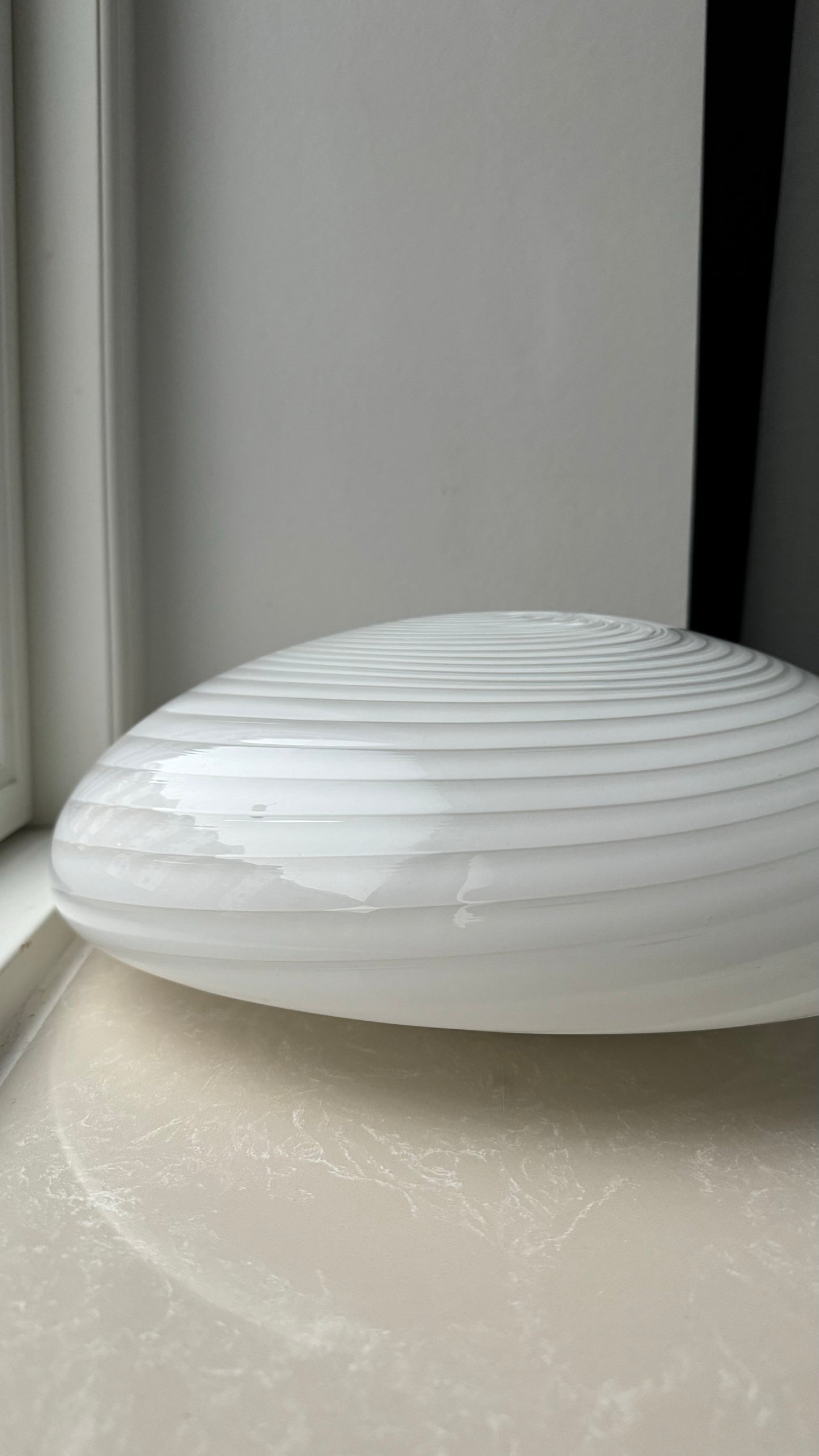 Murano plafond i klassisk hvid swirl, 38cm