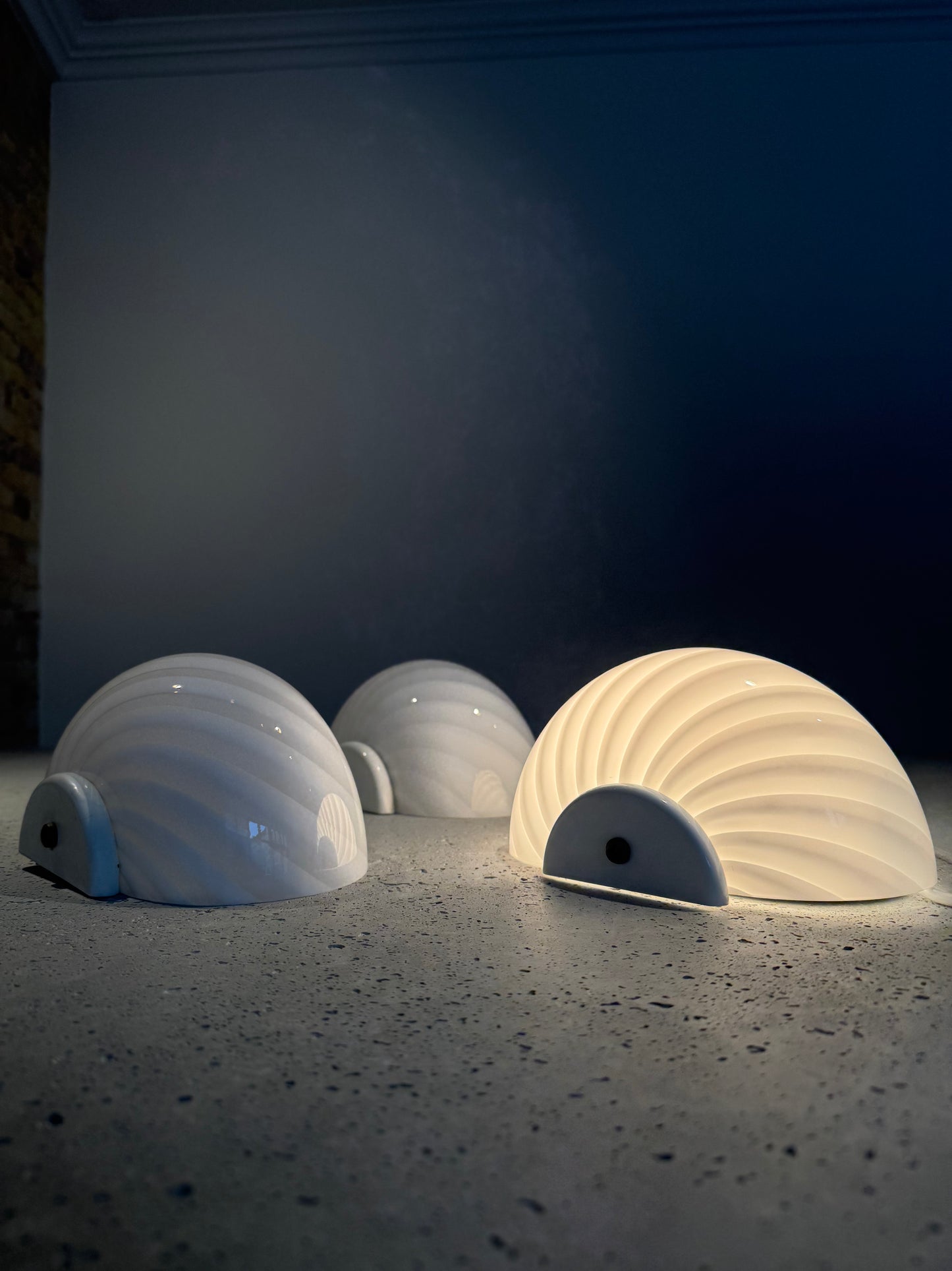 Vintage Murano shell wall lamp