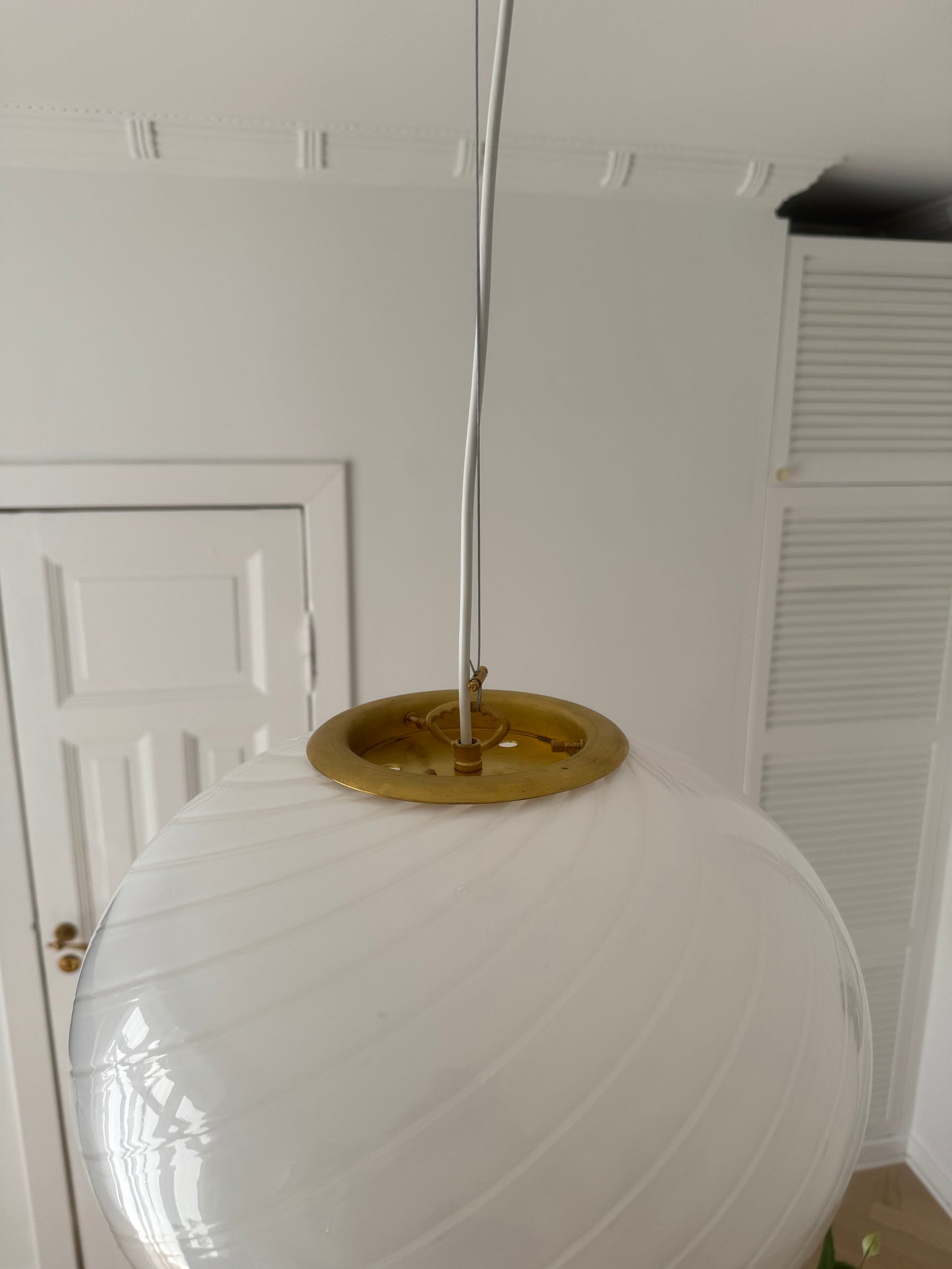 Smuk og klassisk hvid Murano pendel, 40 cm