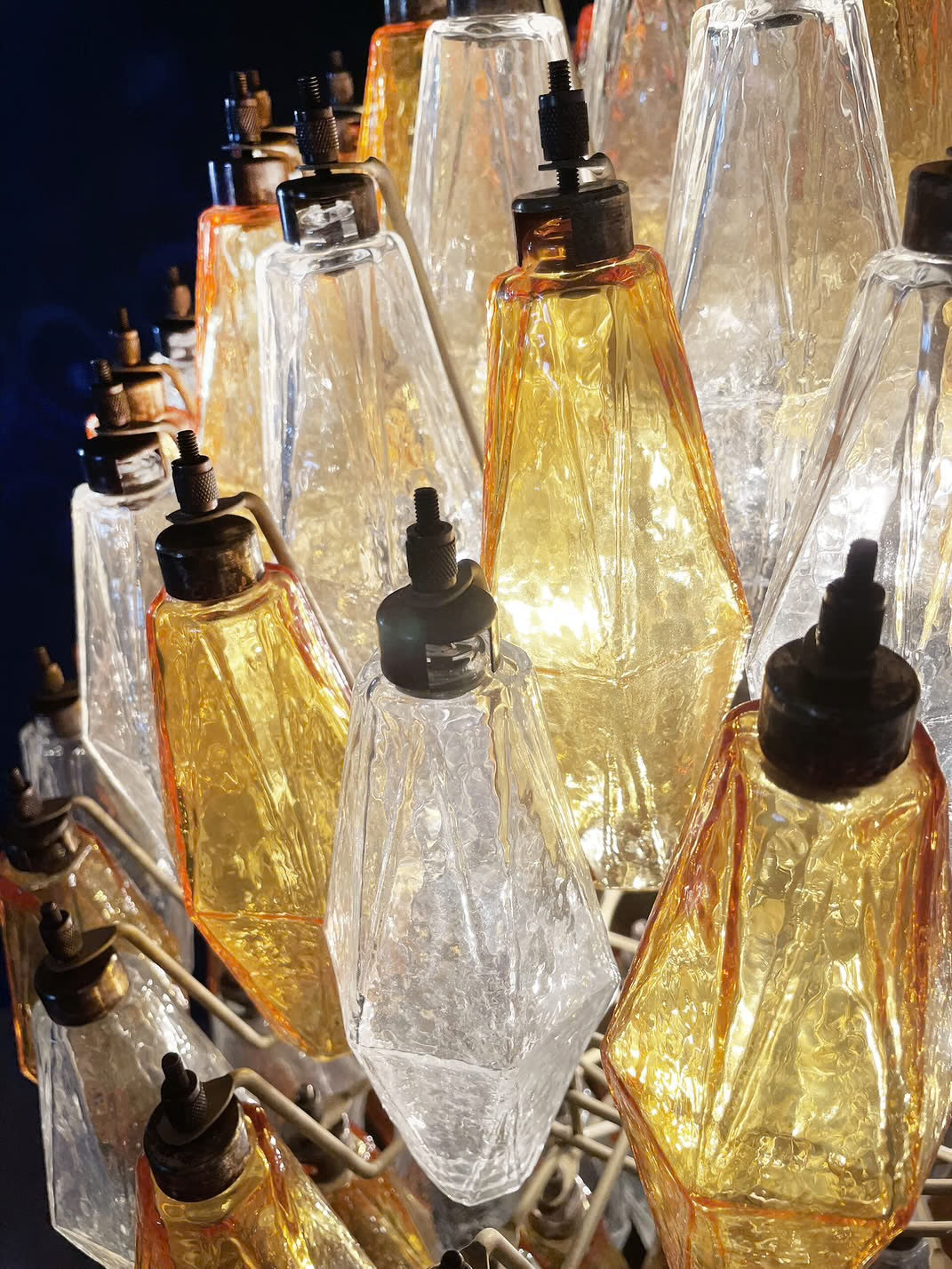 Murano lysekrone | Poliedri | 140 glas | Klar/rav
