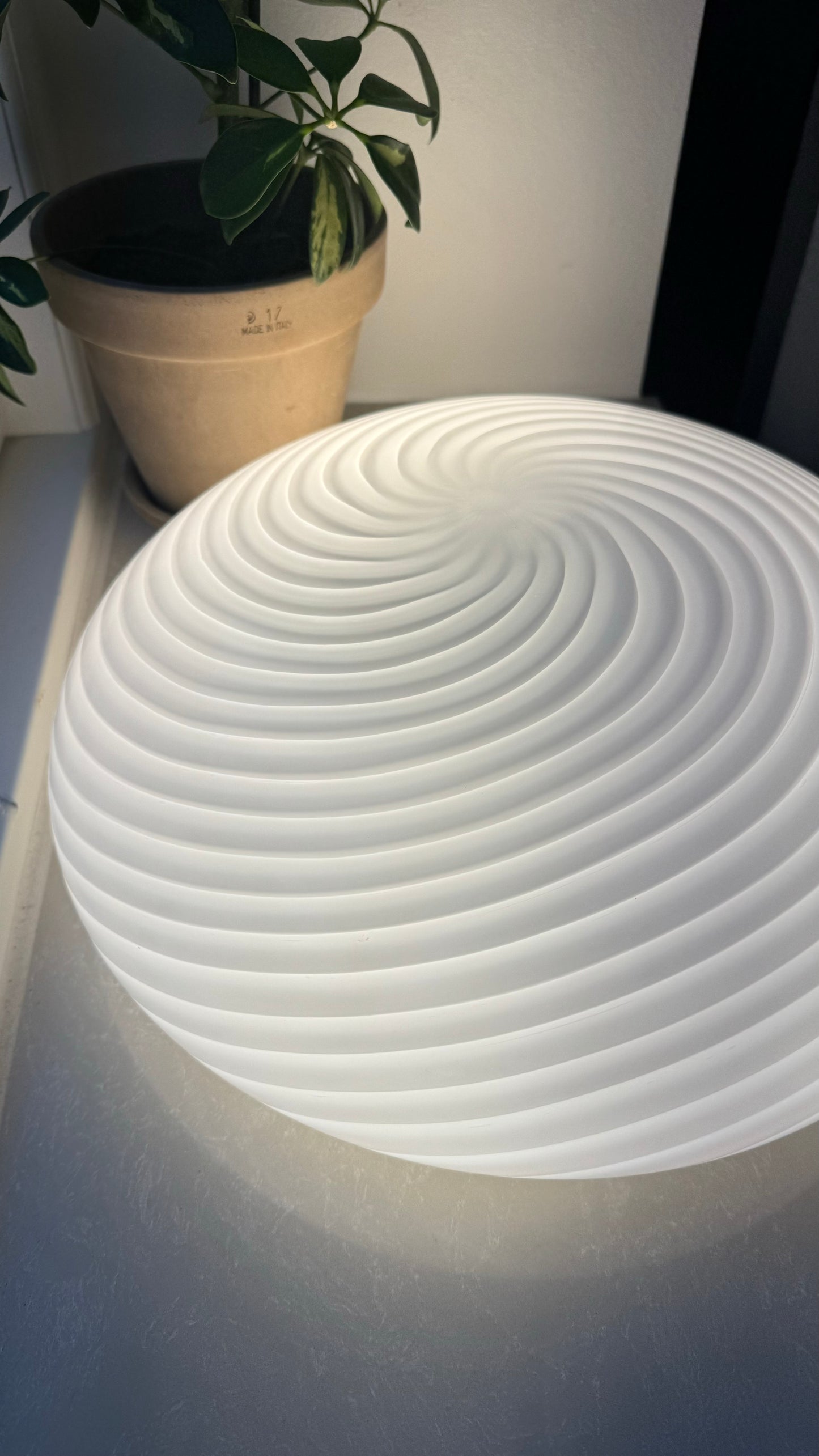 Murano plafond i klassisk hvid swirl, 38cm