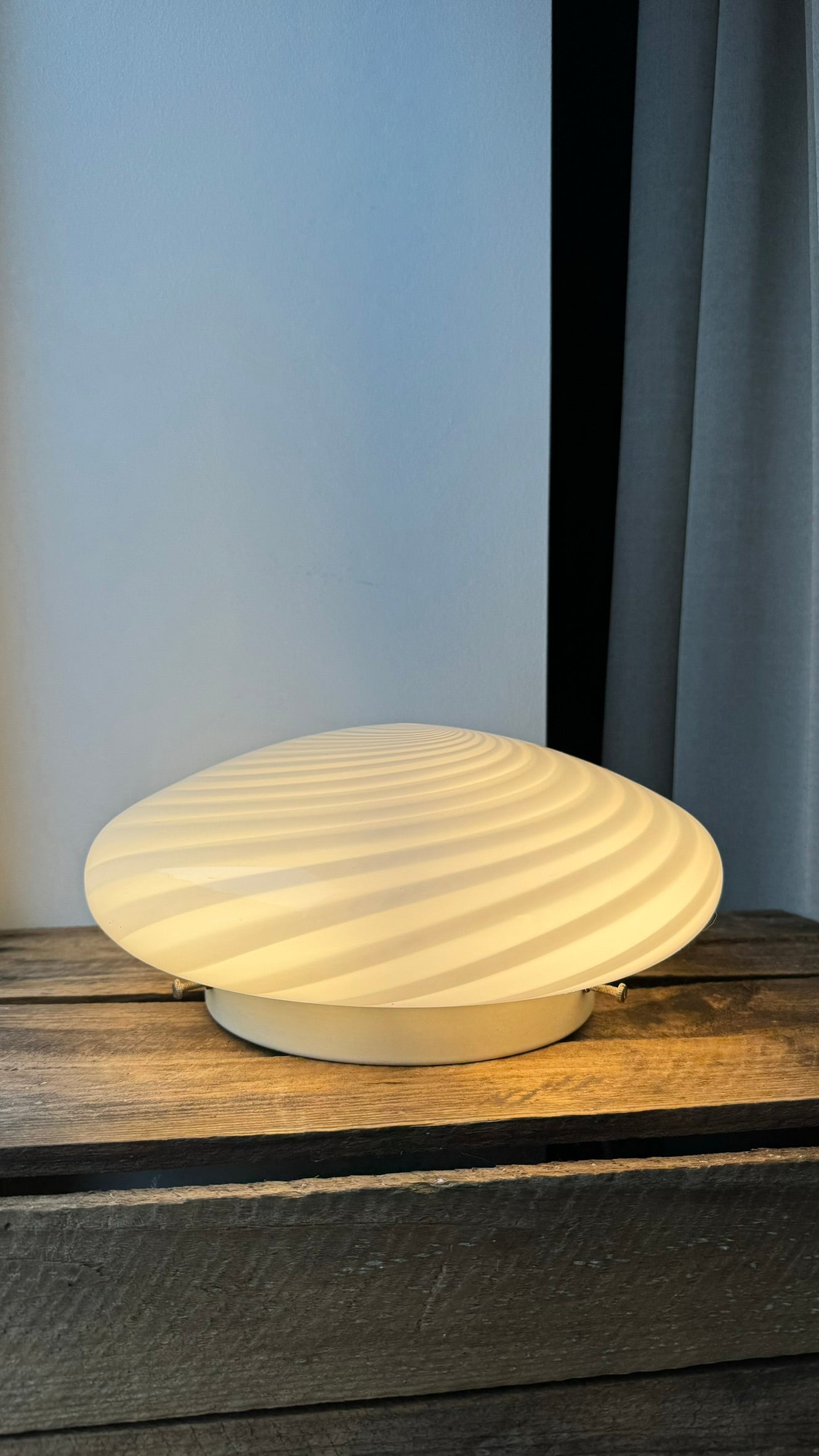 Murano plafond i klassisk hvid swirl, 30cm