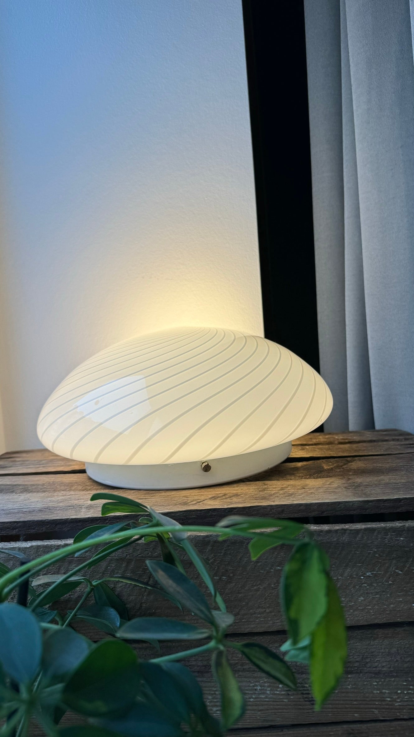 Murano plafond i klassisk hvid swirl, 30cm