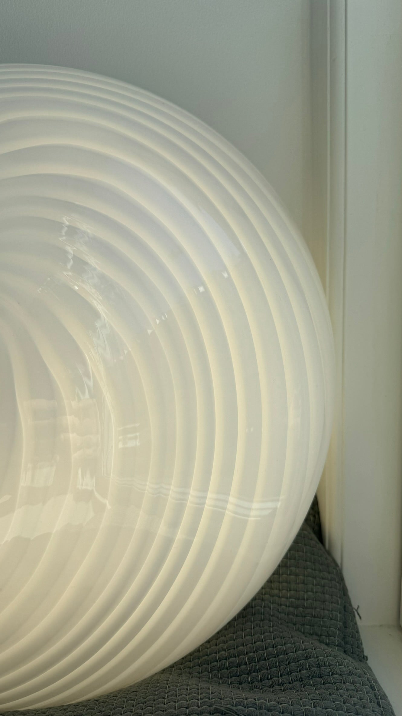Murano plafond i klassisk hvid swirl, 43 cm