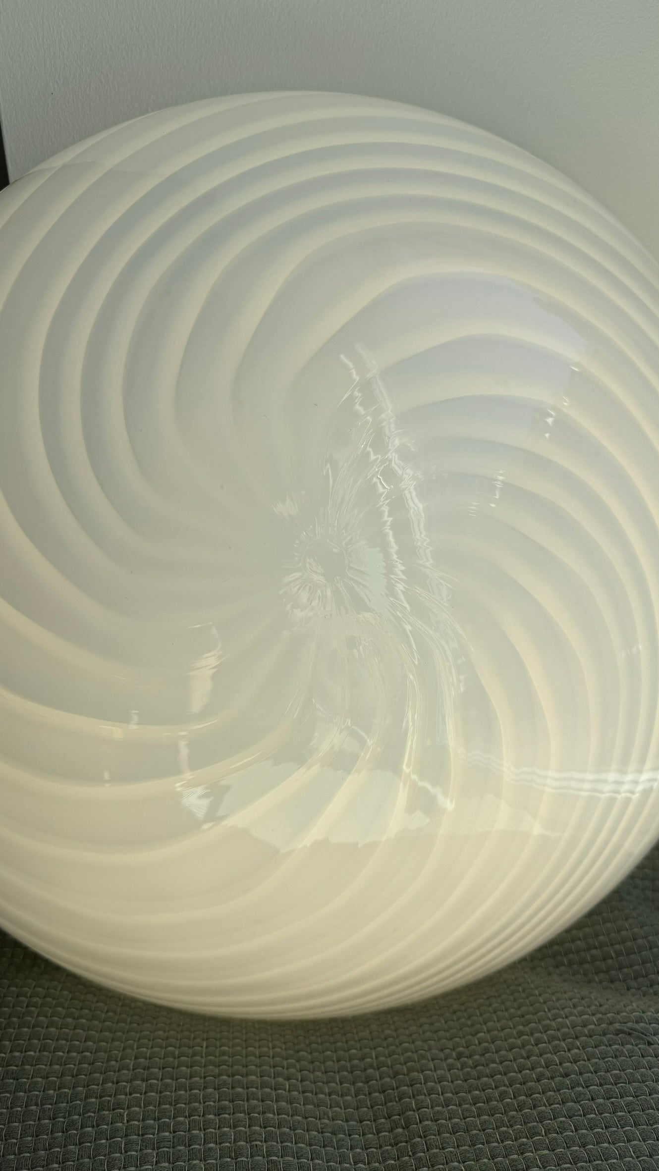Murano plafond i klassisk hvid swirl, 43 cm