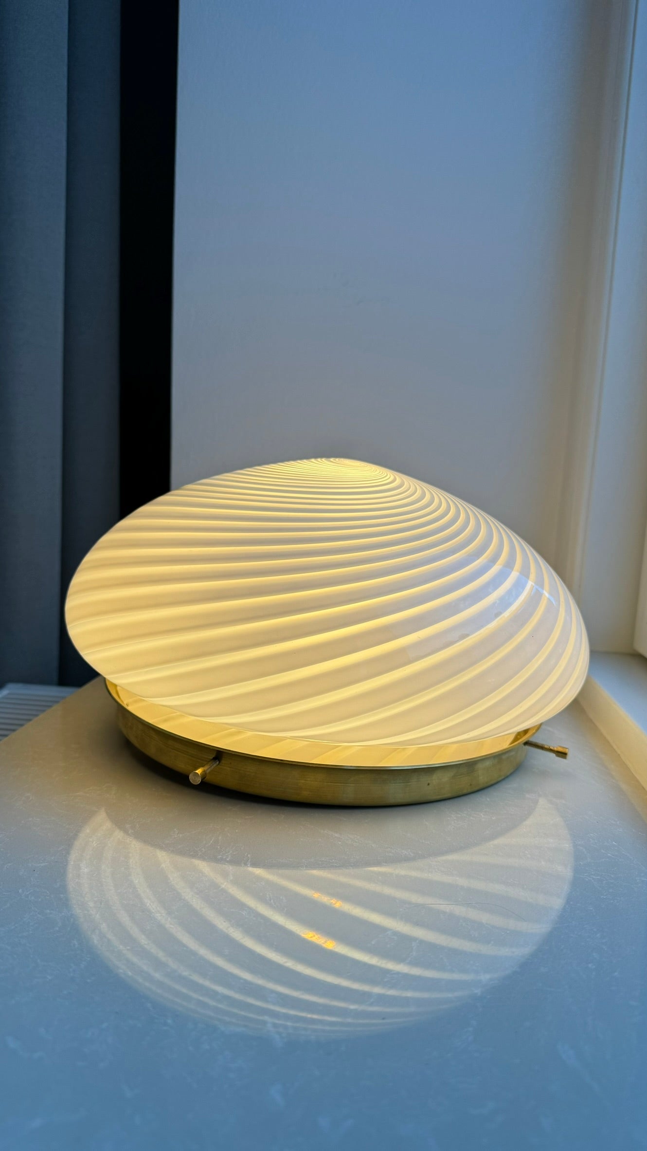 Murano plafond i klassisk hvid swirl, 30 cm