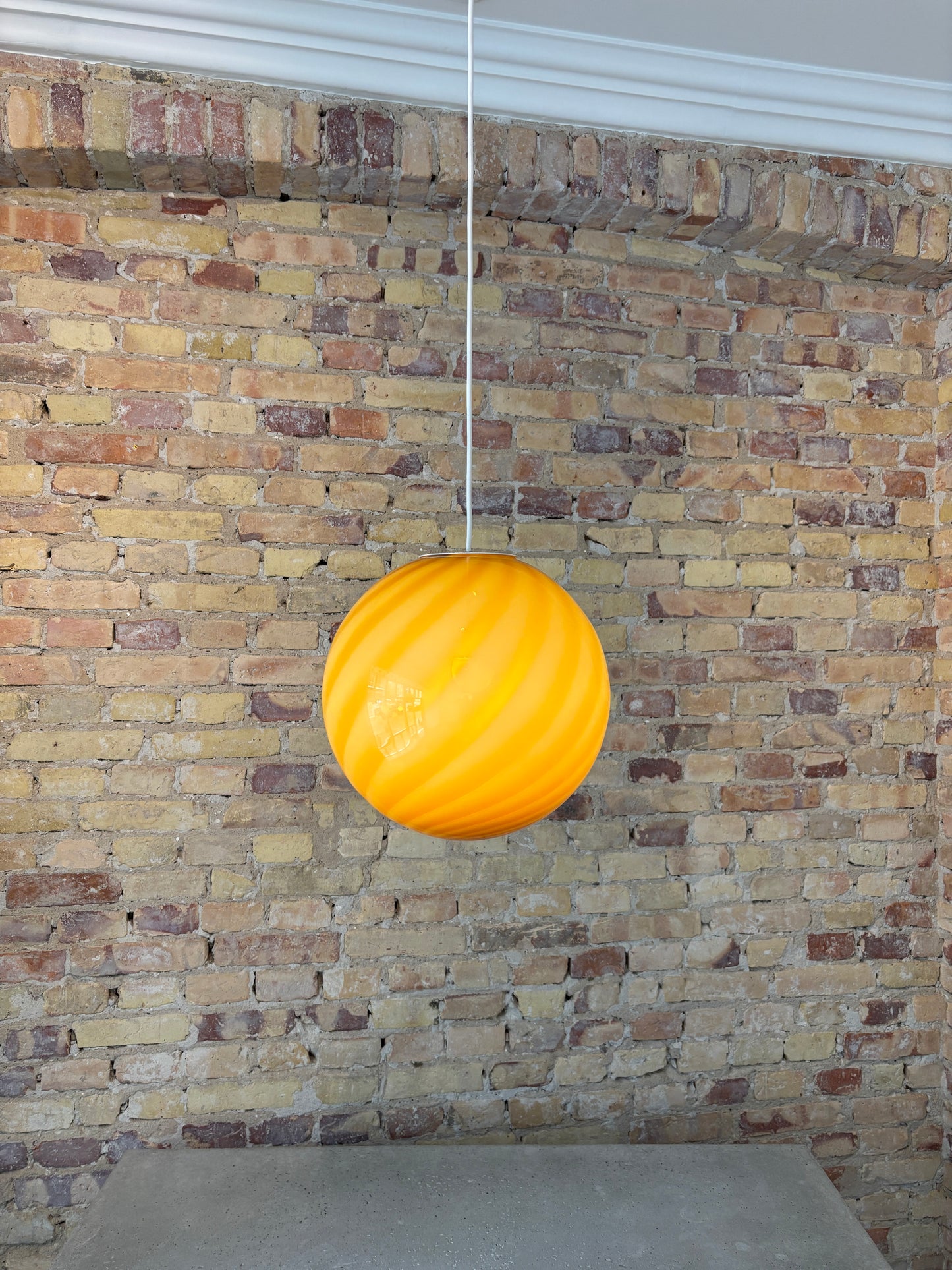 Murano pendant lamp with amber/dark yellow swirl, 30 cm