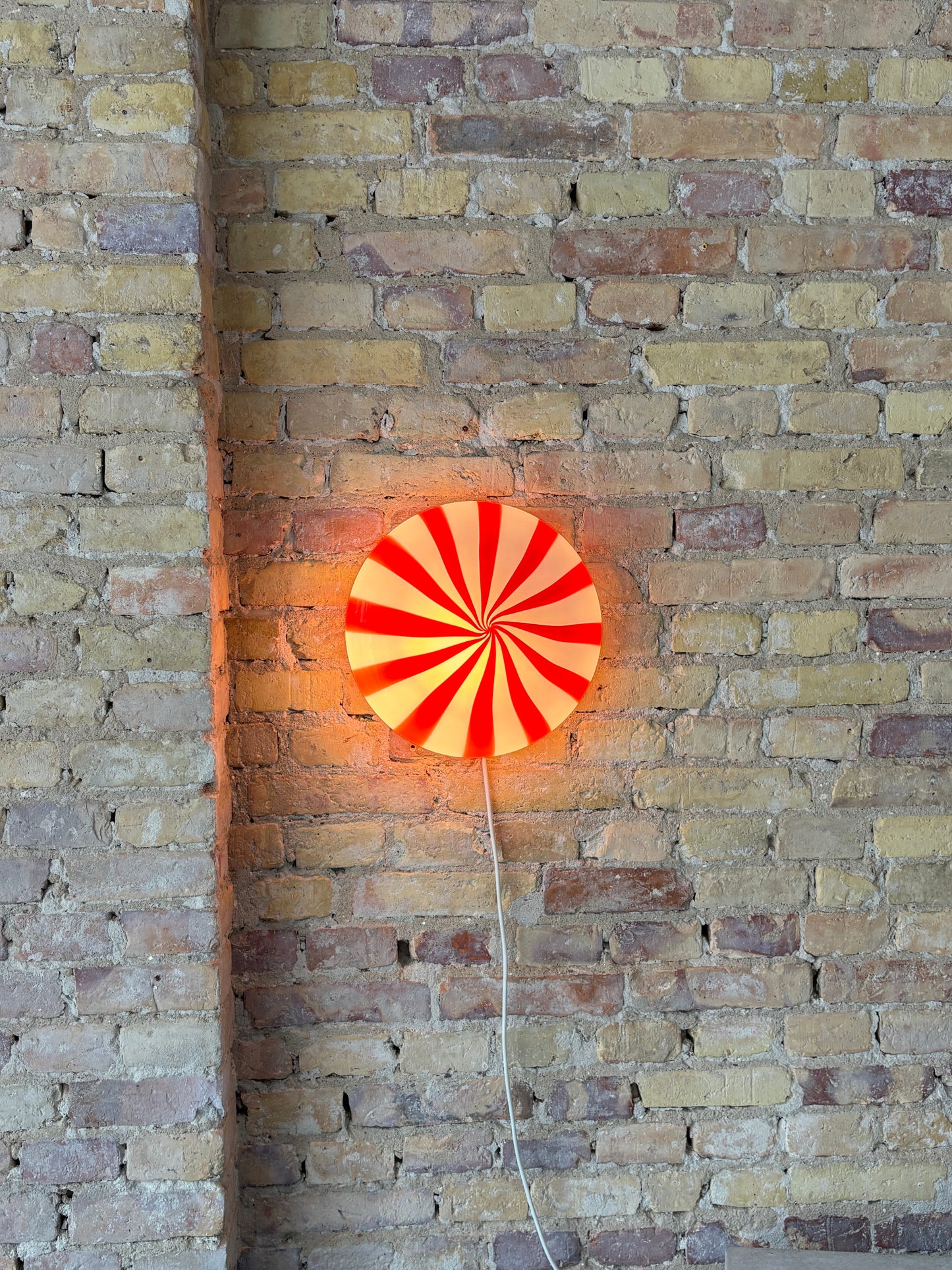 Rød stribet Murano plafond, 30 cm
