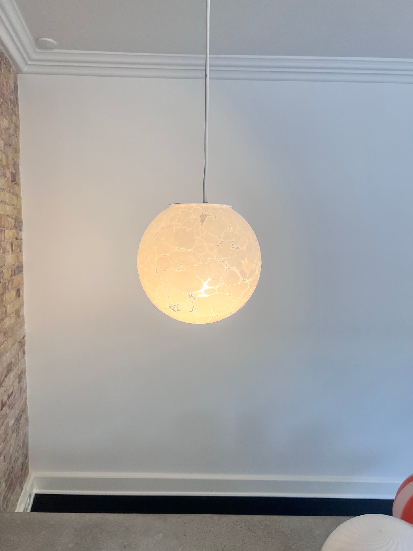 White 'Moon' Murano pendant lamp, 20 cm