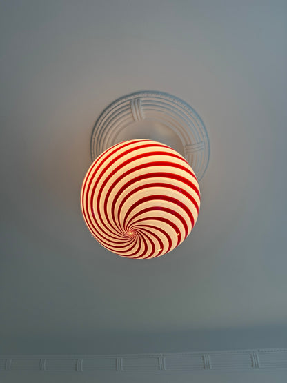 Smuk rød-stribet Murano pendel, 40 cm
