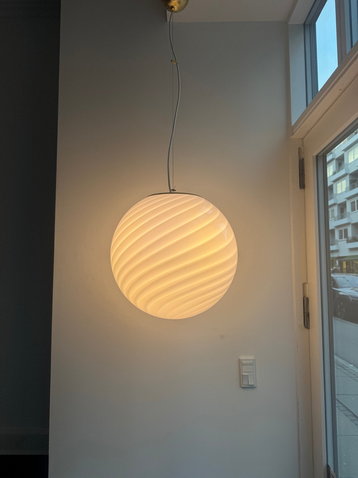 Large ceiling lamp with purple swirl, 40 cm