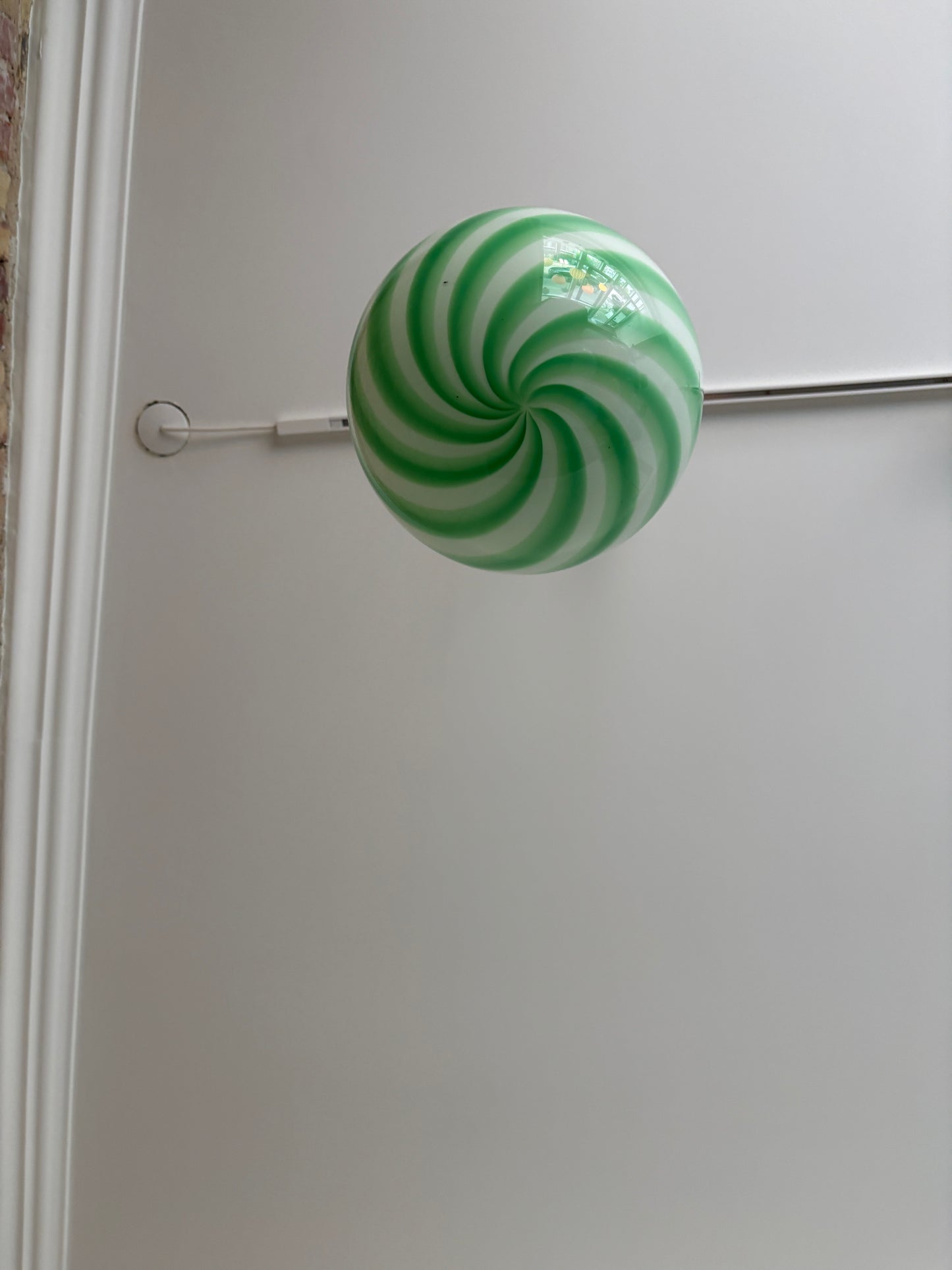 Murano pendant lamp with green swirl, 20 cm