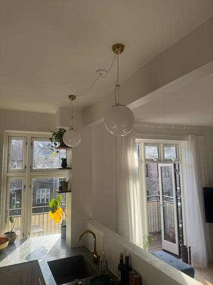 Rund Murano pendel i hvid swirl, 20 cm