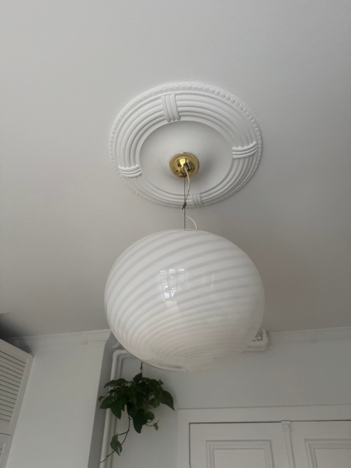 Stor, hvid vintage Murano pendel, 42 cm