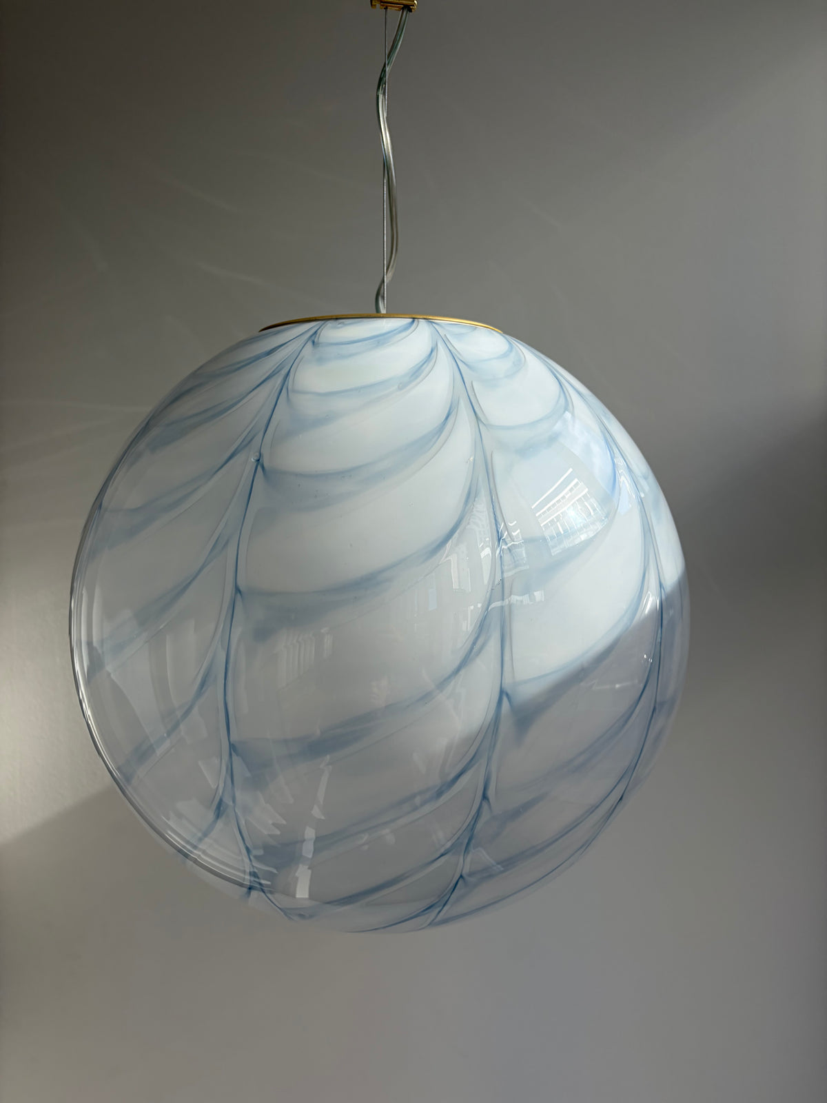 Lyseblå Murano peacock pendel, 40 cm