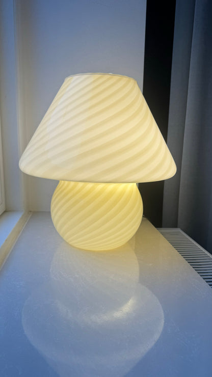 Large Murano mushroom in yellow swirl, 36 cm