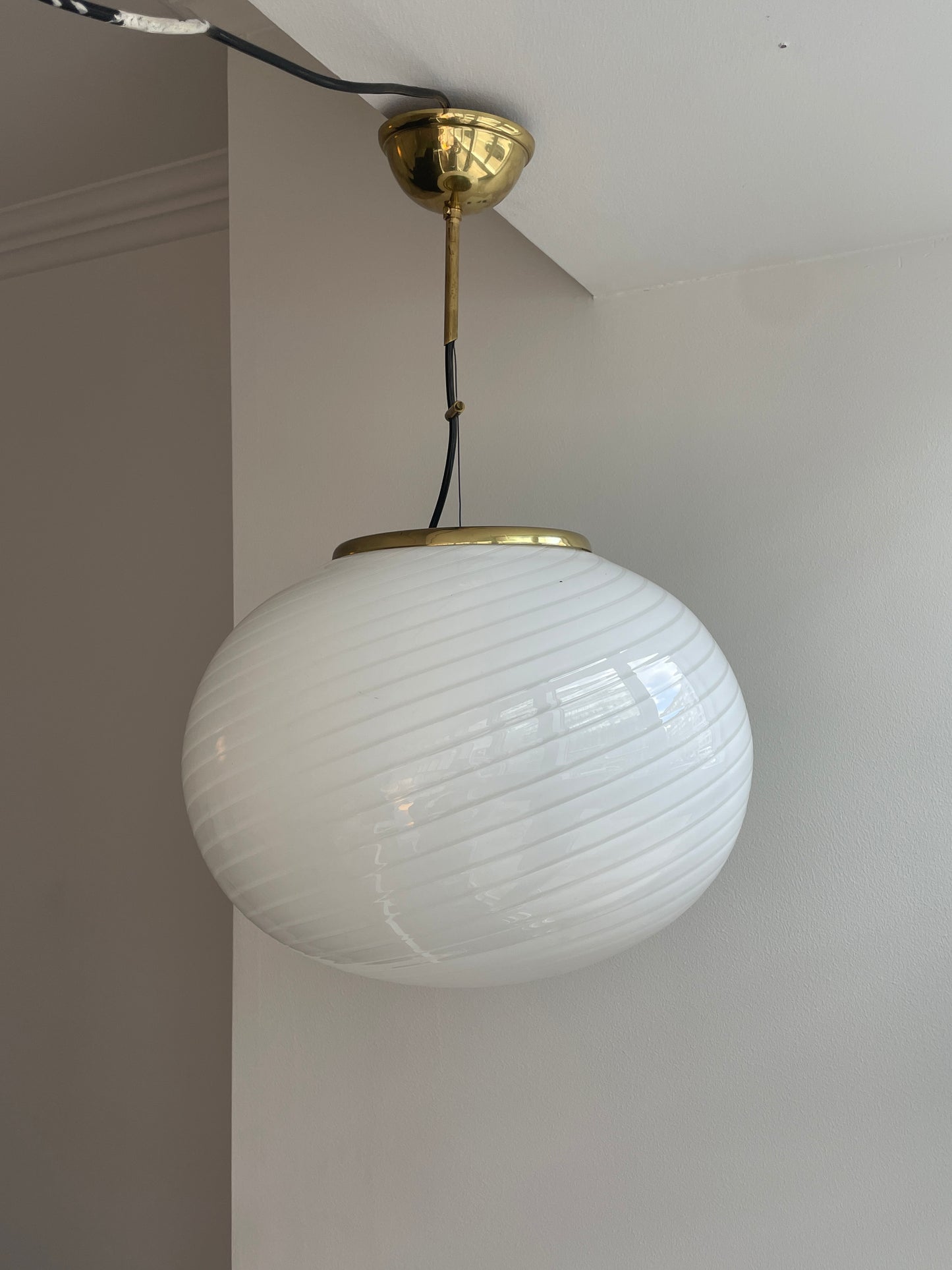 Vintage Murano pendel med hvid swirl, 40 cm