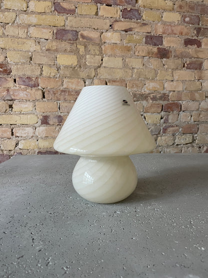 Murano mushroom with cream swirl, 27 cm