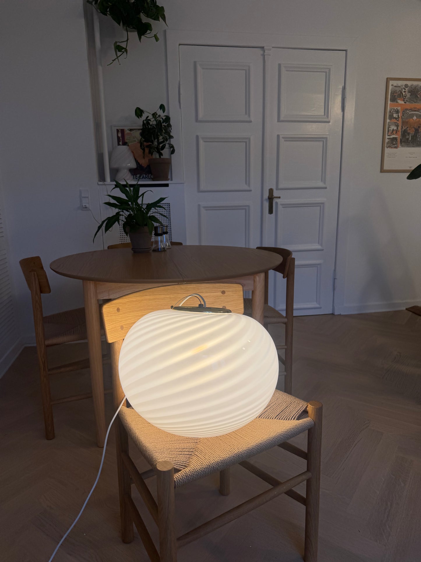 Stor, hvid vintage Murano pendel, 42 cm