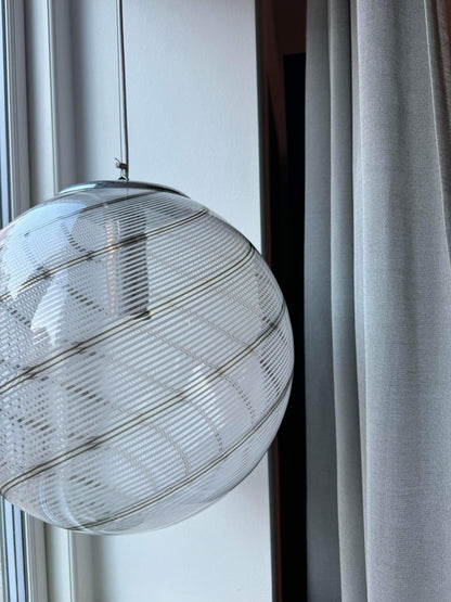 Vintage Murano filigrana pendant, 40 cm