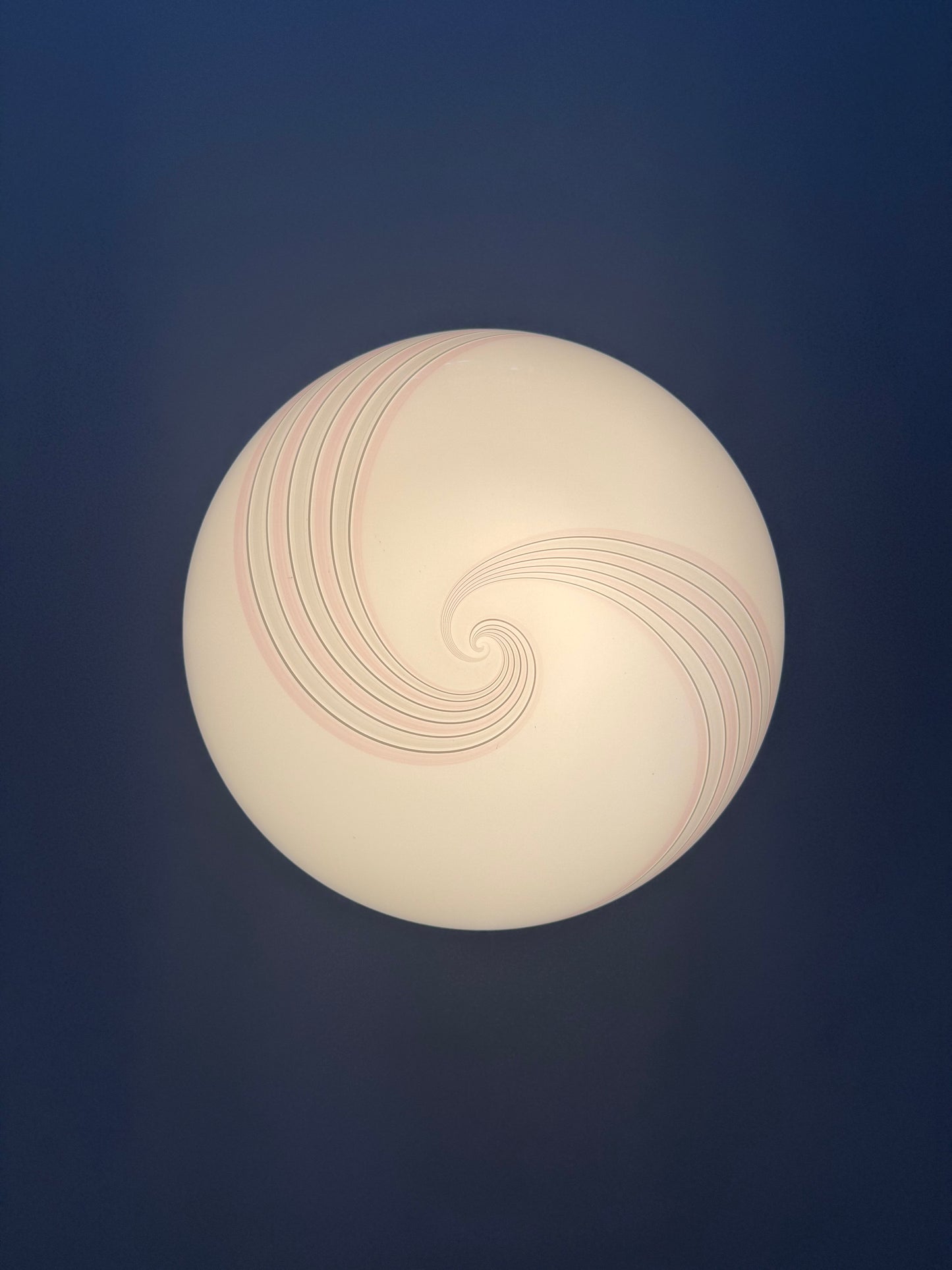 Vintage Murano hvid pendel med lyserød swirl, 40 cm