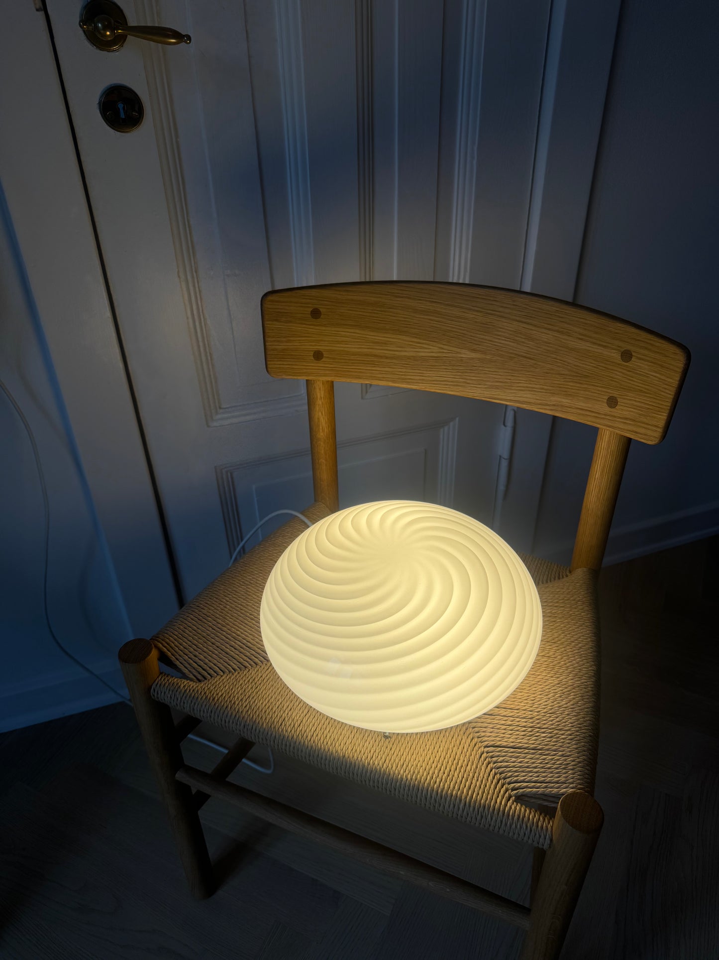 Smuk Vintage Murano plafond med hvid klassisk swirl, 30 cm