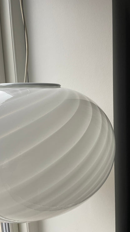 Murano pendant in white classic swirl, 40 cm