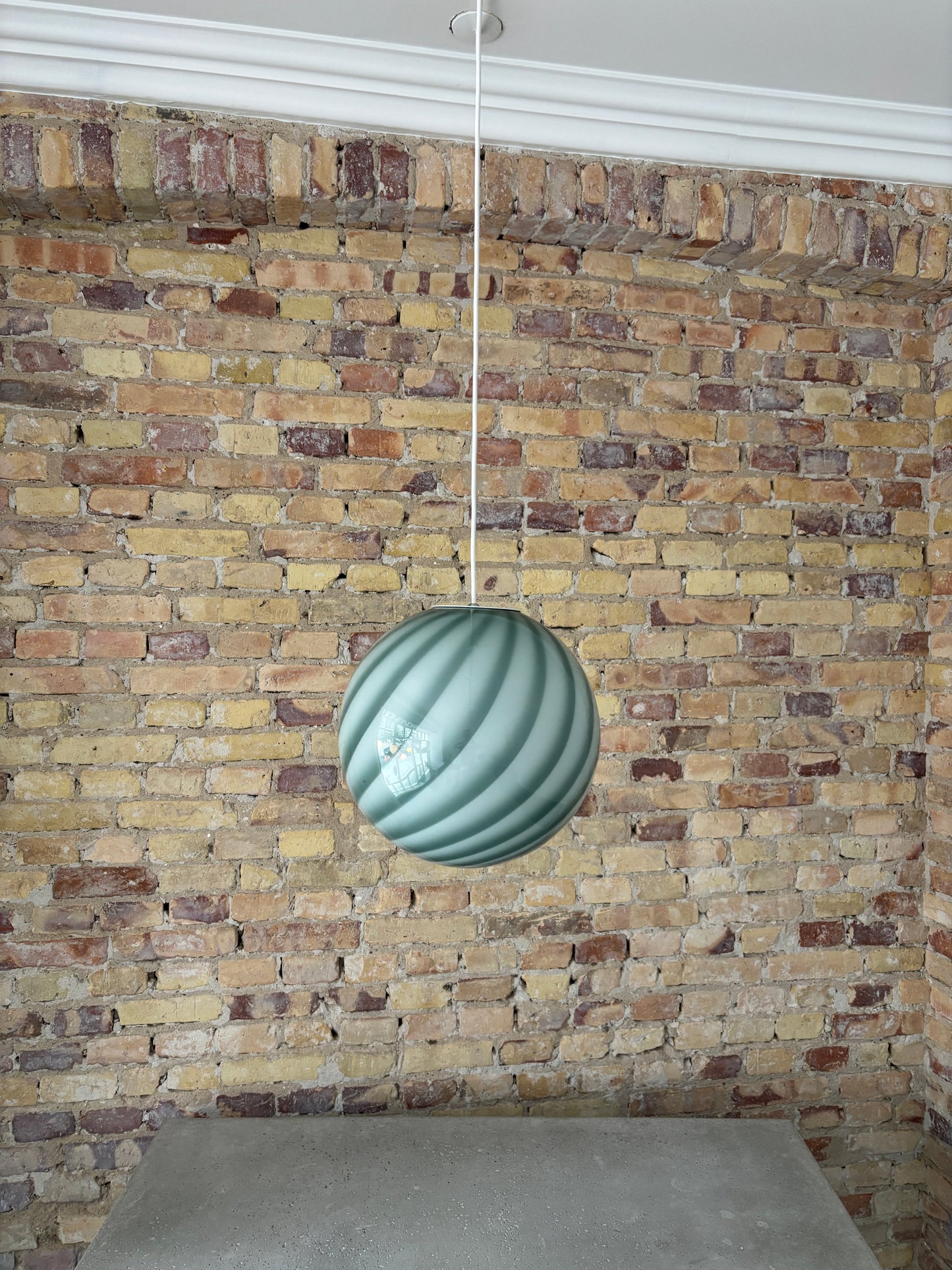 Dark green Murano swirl pendant light, 30 cm