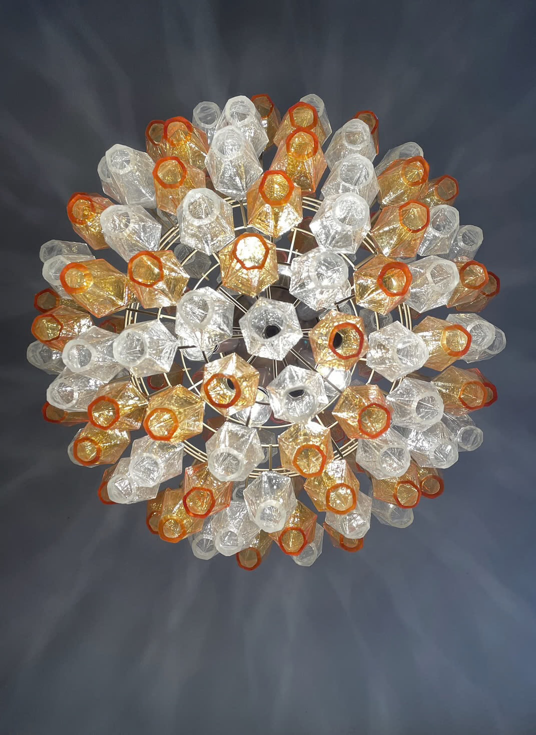 Murano lysekrone | Poliedri | 140 glas | Klar/rav