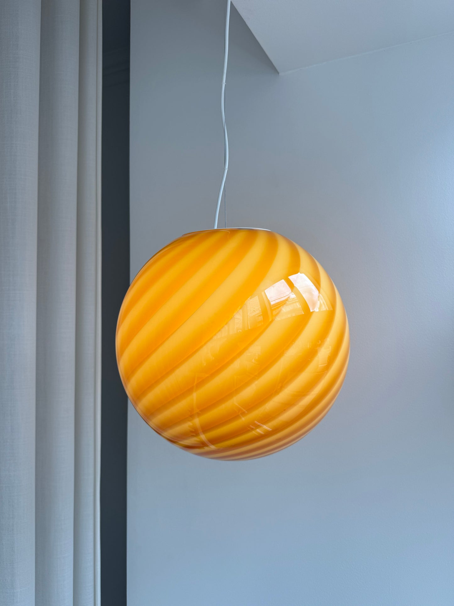 Rav/mørkegul Murano swirl pendel, 40 cm
