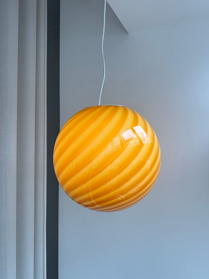 Rav/mørkegul Murano swirl pendel, 40 cm