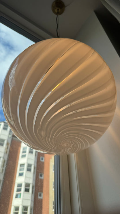 Murano pendant, white and transparent swirl, 40 cm