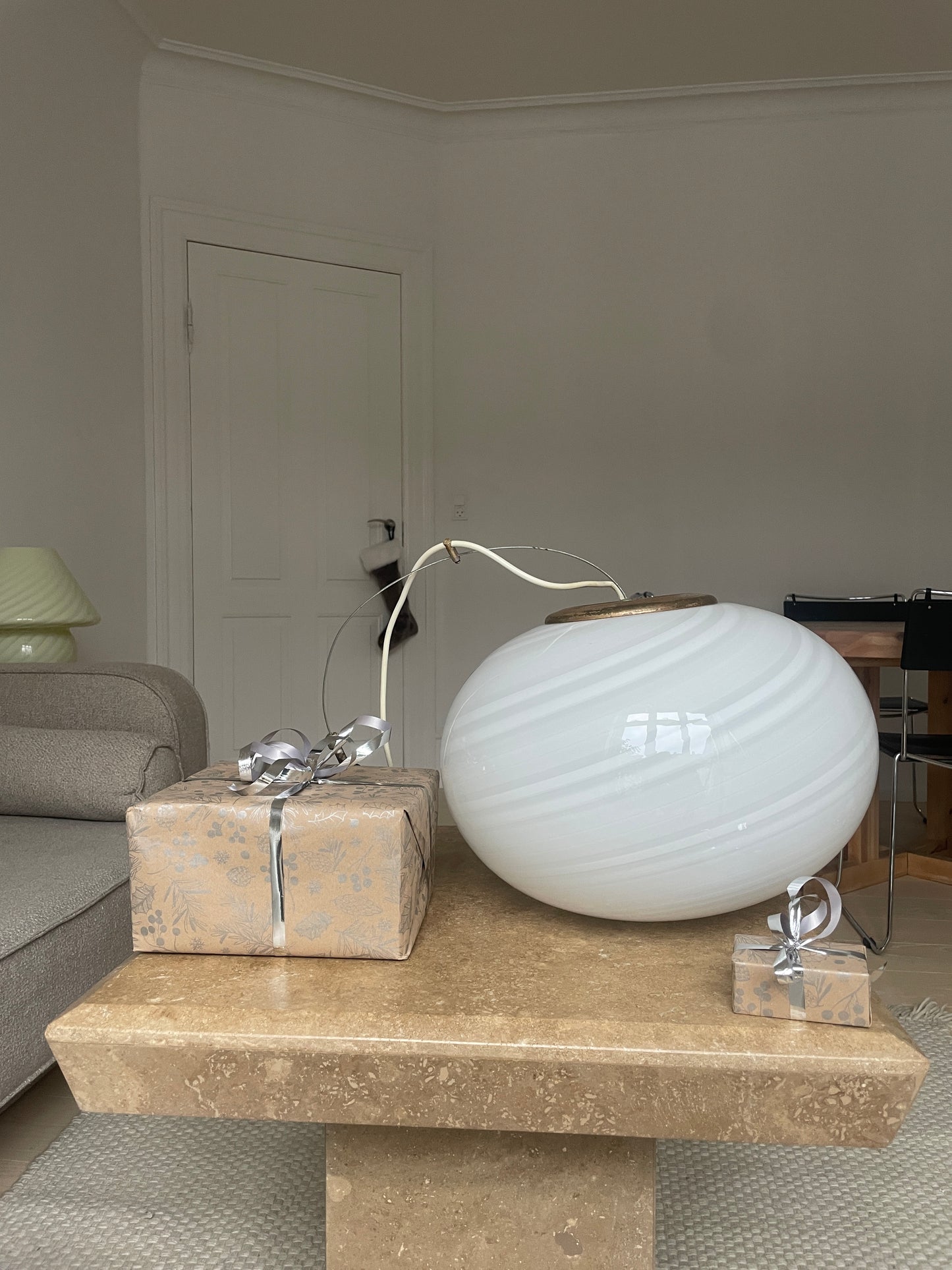 Hvid elegant og sjælden Murano pendel, 40 cm