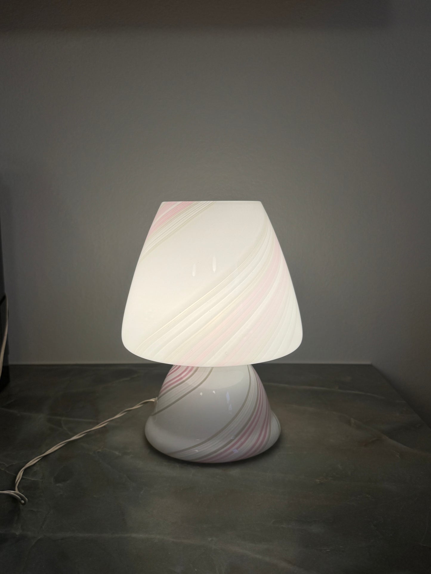 Elegant Murano mushroom, 26 cm