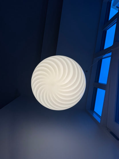 Oval white vintage Murano pendant lamp, 38 cm