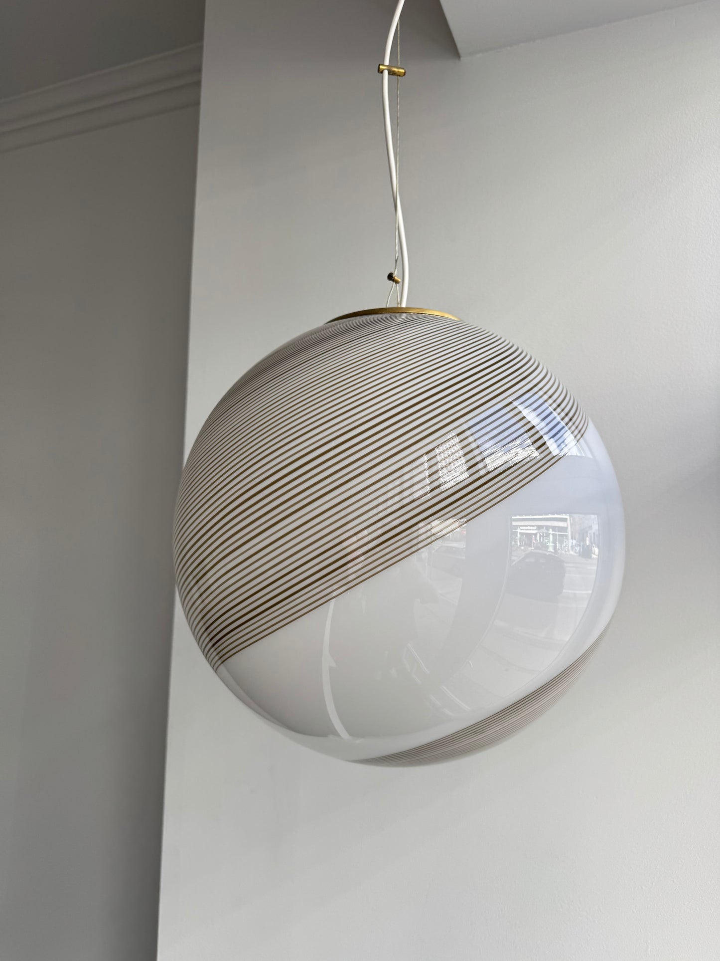 Stor vintage Murano pendel m. brun swirl, 40 cm