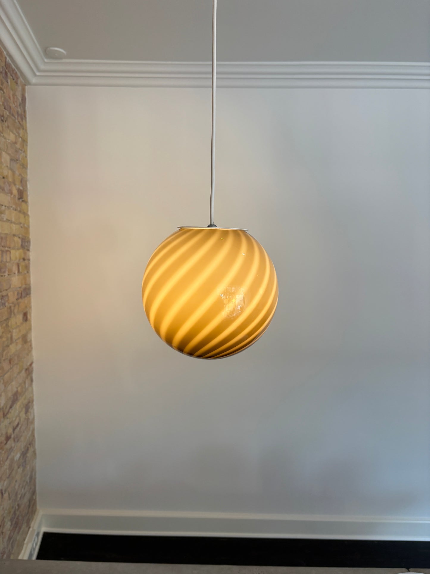 Brun Murano pendel, 20 cm