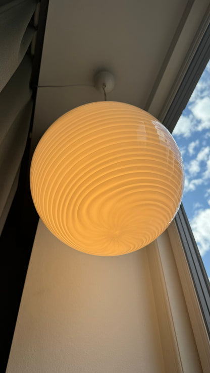 White, round vintage Murano pendant lamp, 35 cm