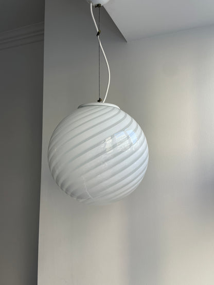 Round vintage Murano pendant lamp with white swirl, 30 cm