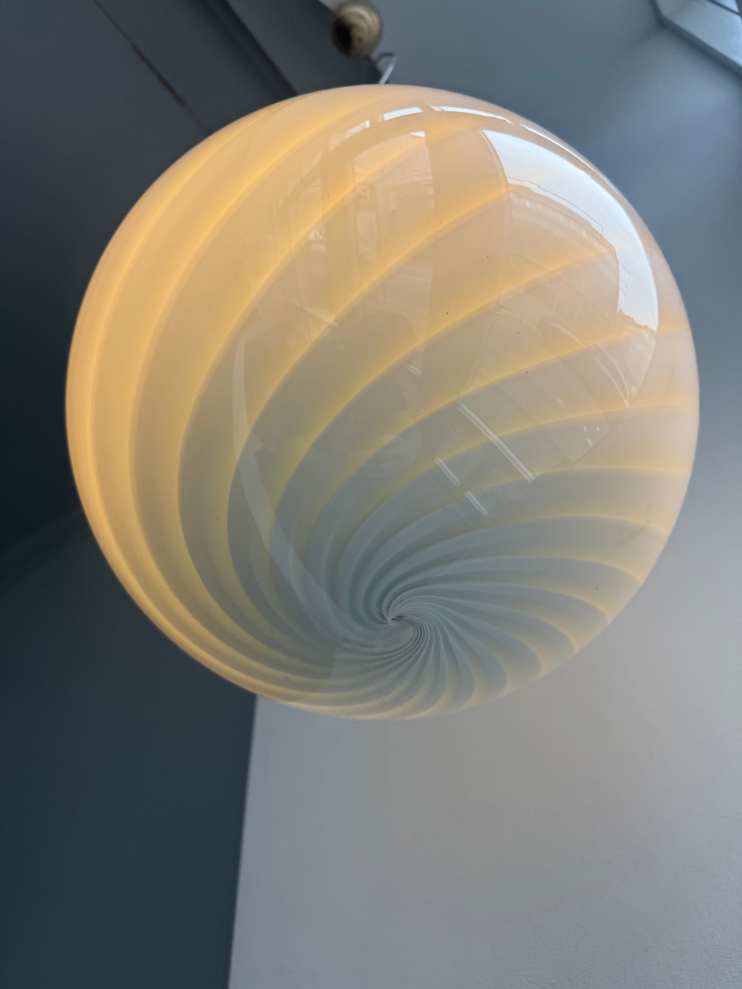 Stor rund lyseblå Murano pendel, 40 cm